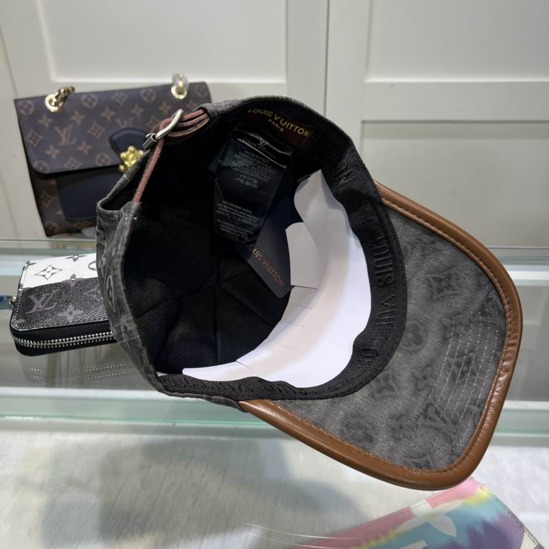 LV cap hm (24)